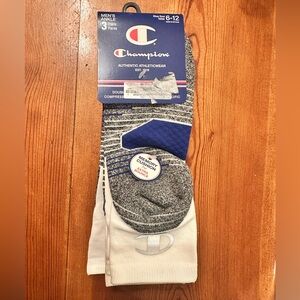 Champion NWT Men’s ankle socks 3 pairs memory cush double dry athletic